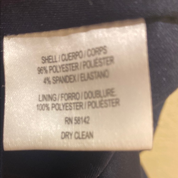 Maggy London Chic Navy blue and Cream Patterned Dress, size 8 - Picture 5 of 5